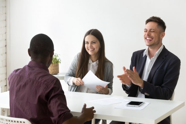 9 Secrets To Gain Recruiter's Trust in The Interview